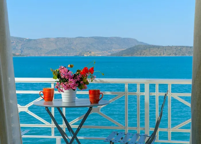 Margarita'S Seafront Luxury Apartment Elounda 