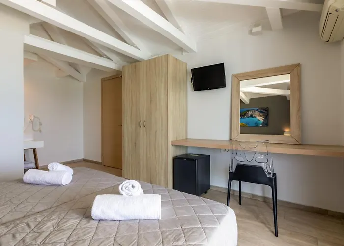 White Olive Premium Cameo Hotel Zakynthos Town
