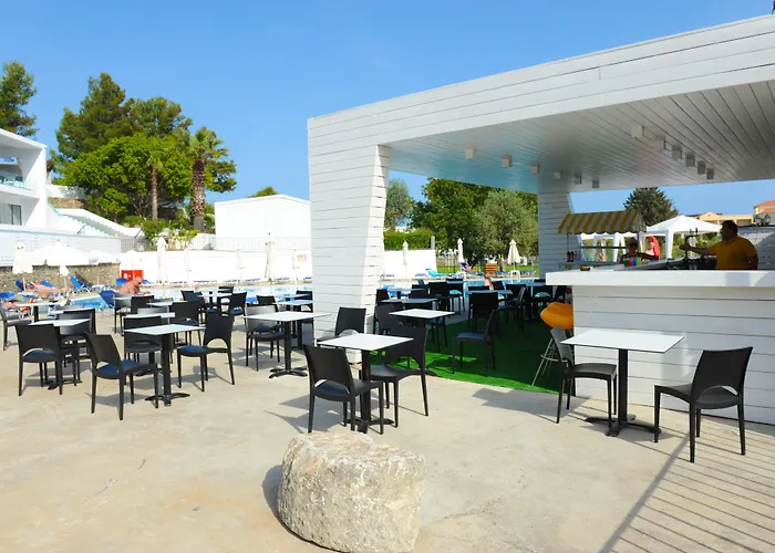 Ellia Hotel Lardos