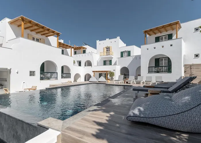 Spiros Aparthotel Naxos City